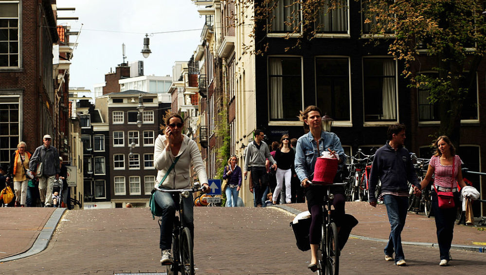 Bicicletas por Amsterdam