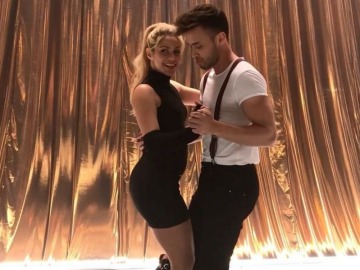 Shakira te enseña a bailar bachata con unos sencillos pasos