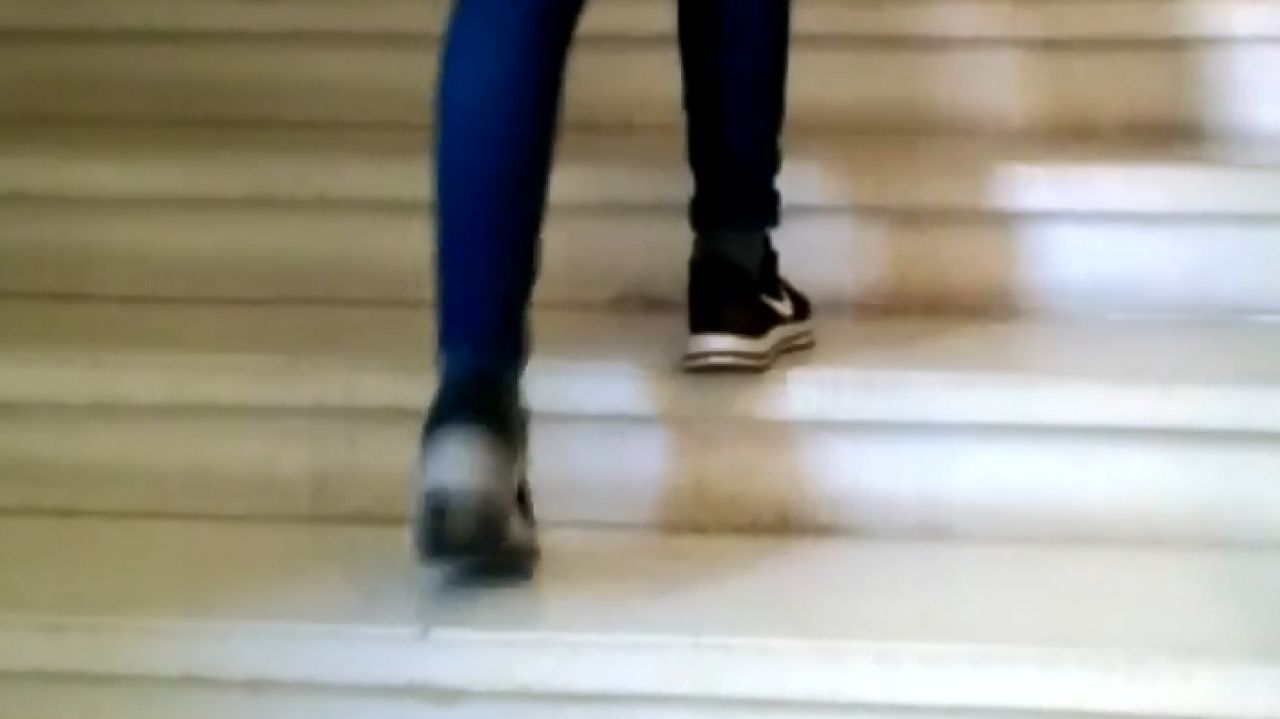 Como bajar de peso subiendo y bajando escaleras
