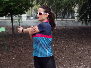 Conoce a Sandra Corcuera, la cinco veces campeona del mundo de correr hacia atrás