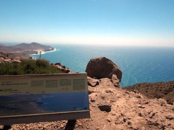 Vistas desde el Cabo de Gata Vistas desde el Cabo de Gata