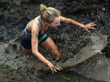 Una corredora de cross country Una corredora de cross country