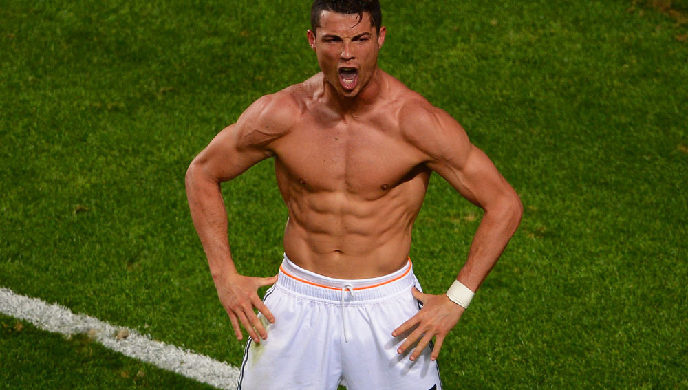 Cristiano Ronaldo luce unos abdominales perfectos