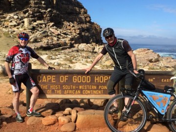 Alessandro (a la derecha) el d&iacute;a del comienzo del proyecto Pangea