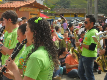 La charanga, un clásico de las fiestas del pueblo La charanga, un clásico de las fiestas del pueblo
