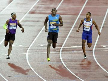Usain Bolt regresa con 9.87 en semifinales de 100 bajo la lluvia Usain Bolt regresa con 9.87 en semifinales de 100 bajo la lluvia