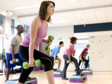 Siete cosas que debes hacer antes de ir a clases nuevas del gimnasio