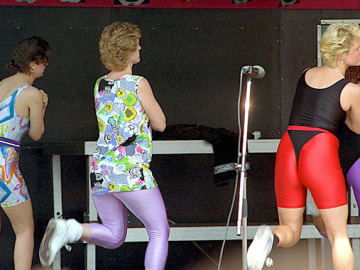 Clase de aerobic de los años 90 Clase de aerobic de los años 90