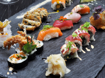Sushi y sashimi, la dieta japonesa Sushi y sashimi, la dieta japonesa