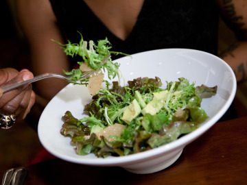 Una mujer come una ensalada Una mujer come una ensalada
