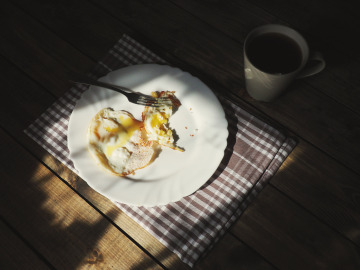 Desayunar en la penumbra tampoco es la mejor opci&oacute;n