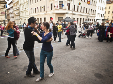 Diez preguntas típicas que le hacen a la gente que baila Diez preguntas típicas que le hacen a la gente que baila